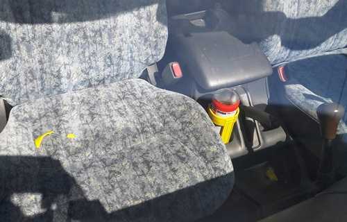 Thêm một vụ bình chữa cháy nổ tung trong ô tô ở TP.HCM