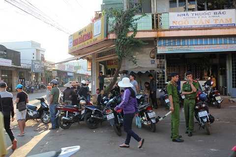 Bắt quả tang ổ ghi đề tại chợ Buôn Hồ