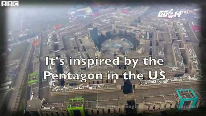 'Lầu Năm Góc' của Trung Quốc bị bỏ không