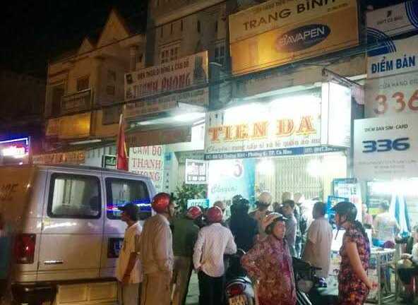 Gia chủ có tang, lẻn vào nhà trộm hàng trăm chỉ vàng