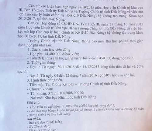 Học viên đóng hơn 300 triệu đồng phí taxi đưa đón giảng viên