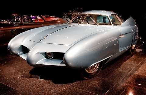 Những mẫu thiết kế độc đáo nhất trong lịch sử xe ô tô