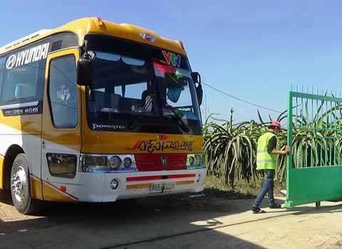 Sự thật sau vụ xe dán logo VTV đi xiết nợ trại thanh long