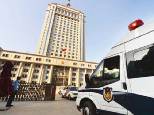 Trung Quốc: Tử hình oan 1 người, 27 quan chức cũng bị 'xử'