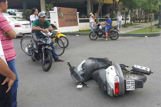 Nữ sinh viên dũng cảm bắt cướp giữa đường