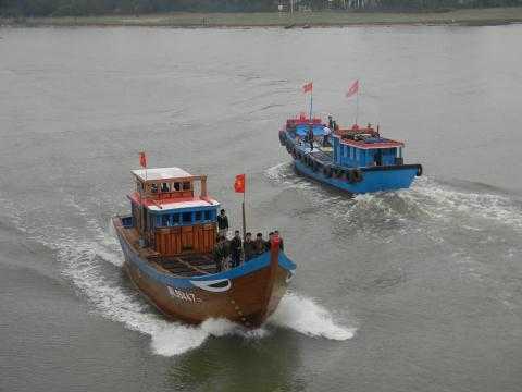 Ngư dân xuất hành thẳng tiến Hoàng Sa - Trường Sa