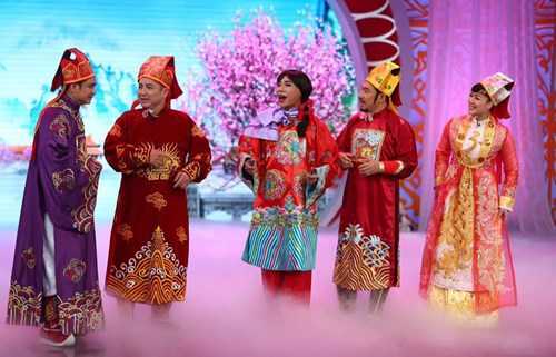 Táo quân 2016 quảng cáo lộ liễu cho bia hơi Hải Xồm?