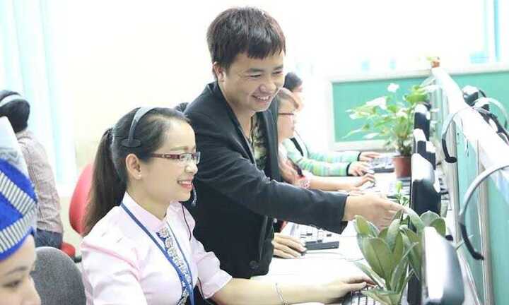 Những tổng đài viên không có Giao thừa: Tổng đài là ở... trên trời