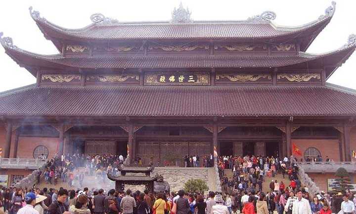 Đi lễ đầu năm Bính Thân ở đâu?