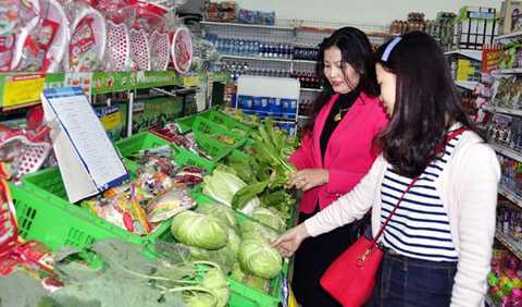 Nhiều siêu thị tại Hà Nội mở cửa mùng 4 Tết