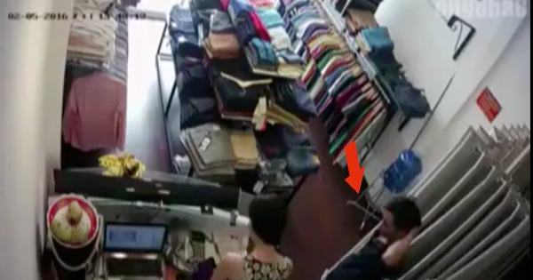 Cướp táo tợn đánh nữ nhân viên ở Sài Gòn