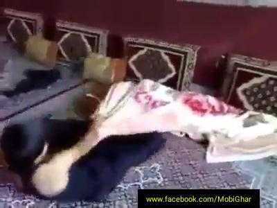 Phì cười clip đại chiến giành chăn mùa đông