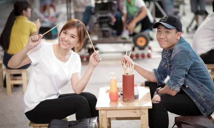 Mối tình gây nghi hoặc của Trấn Thành - Hari Won