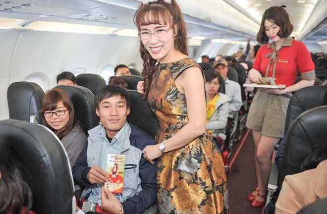 Kỳ lạ Giao thừa trên trời: Khoảnh khắc thay đổi cả cuộc đời