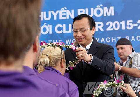 Đội đua thuyền buồm vòng quanh thế giới về đến Đà Nẵng