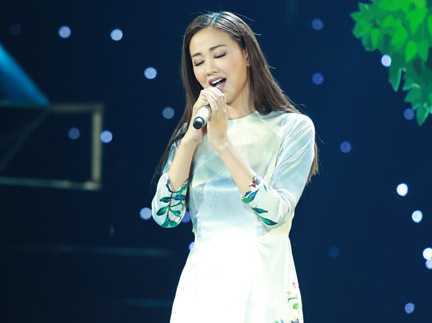 Xúc động với 'Diễm xưa' của Maya