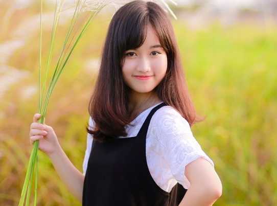 Nữ sinh Đà Nẵng đa tài, sở hữu vẻ đẹp trong sáng