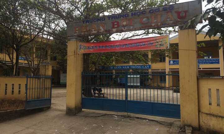 Nam sinh lớp 9 bị bạn đánh hội đồng, chấn thương sọ não