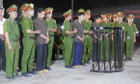 Xử phúc thẩm thảm sát Bình Phước: Trần Đình Thoại có thể bị tăng án