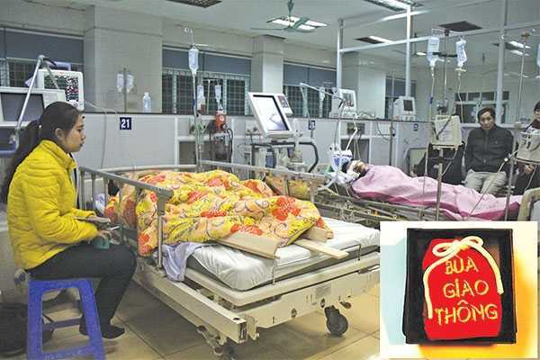 Bỏ tiền triệu mua 'bùa giao thông' vẫn bị tai nạn