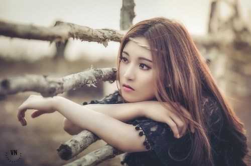 Hotgirl Myzury hóa thân thành cô gái du mục xinh đẹp