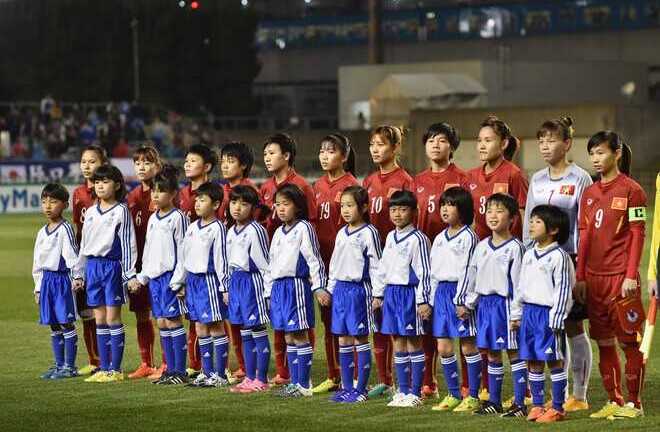 Tuyển nữ Việt Nam lần đầu 'phá tung' khung thành Nhật Bản