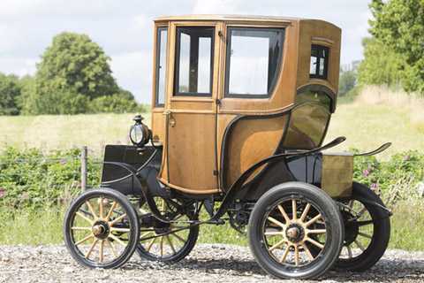 Cận cảnh 'siêu xe' 110 tuổi