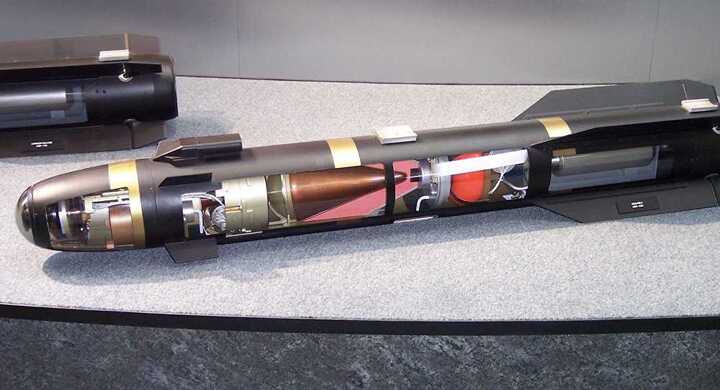 Tìm thấy tên lửa trên đường đến Mỹ qua máy bay dân dụng ở Serbia