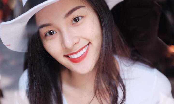 Hạ Vi khoe vẻ đẹp mê mẩn mọi ánh nhìn sau tin đồn chia tay Cường Đô la