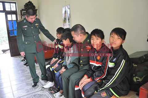 Giải cứu 28 thiếu niên vùng cao bị dụ dỗ, lừa sang Trung Quốc