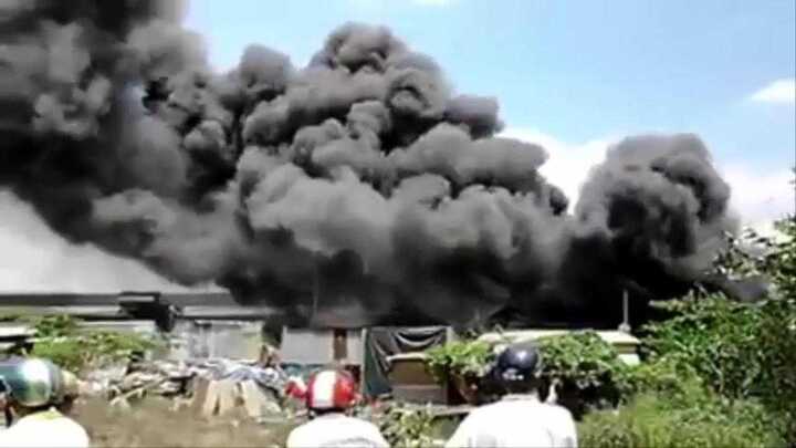 Clip thảm hoạ kép ở Biên Hoà: Cầu Ghềnh sập, chợ Hoá An cháy khủng khiếp