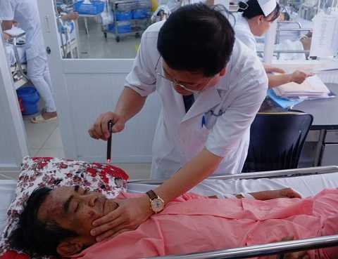 'Người tù thế kỷ' Huỳnh Văn Nén có thể sẽ phải mổ não