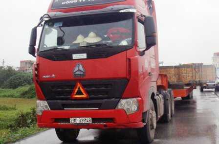 Chi phí lắp ráp xe đầu kéo trong nước có cả khoản 'mời cán bộ Cục Đăng kiểm'