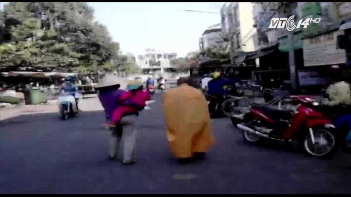Clip: Lật tẩy chiêu trò giả nhà sư khất thực