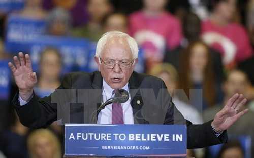 Bầu cử Tổng thống Mỹ: Bà Hillary Clinton thua đau ở Alaska và Washington