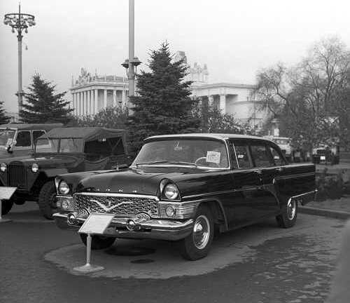 Những mẫu xe ‘vang bóng một thời’ của Liên Xô