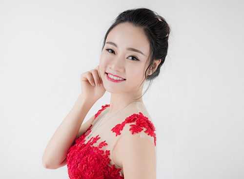 Ngắm nhan sắc nữ sinh Nhân văn trước đêm chung kết