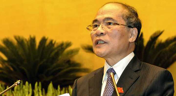 ‘Ông Nguyễn Sinh Hùng tuy tuổi cao nhưng vẫn nhanh nhạy, thông minh’