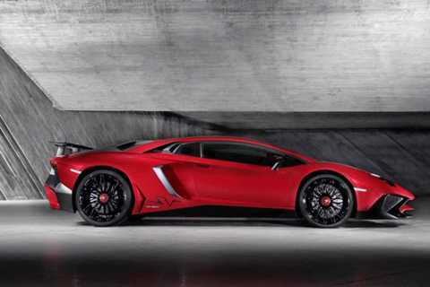 10 siêu xe được săn đón nhất năm 2016