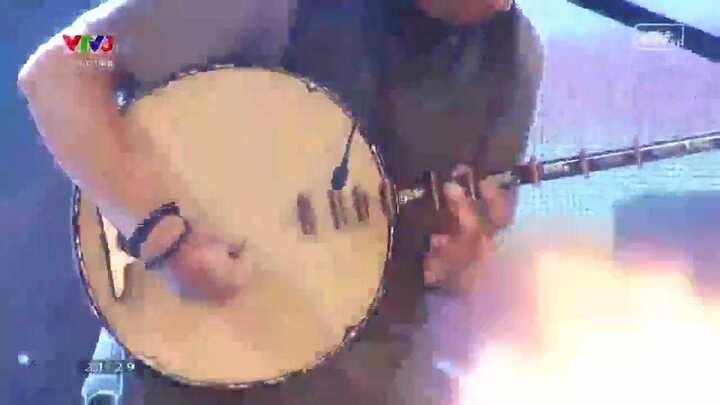 Clip: 'Người hoài cổ' độc tấu đàn nguyệt khiến Trấn Thành phát cuồng