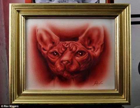 Những tác phẩm làm từ máu đẹp đến 'khó tả' của nghệ sĩ xăm nghệ thuật