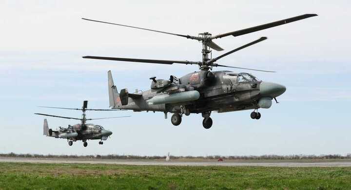 Video: Trực thăng chiến đấu Nga Ka-52 'khạc đạn' ở Syria