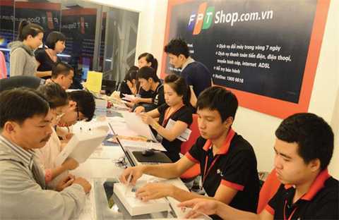 Vì sao FPT quyết bán 'gà đẻ trứng vàng' FPT Shop?