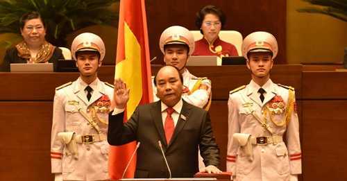Tân Thủ tướng Nguyễn Xuân Phúc nói gì trước Quốc hội sau khi nhậm chức?