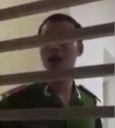 Công an bị tố nhổ nước bọt vào mặt dân: Thông tin mới nhất từ CA quận Đống Đa