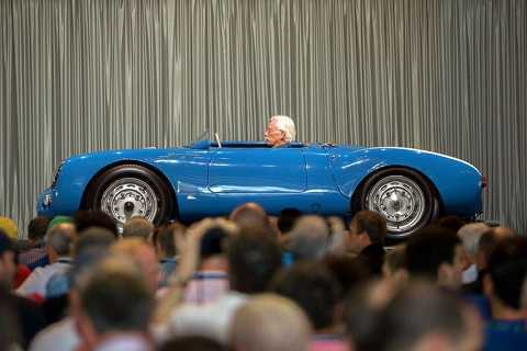 Đấu giá dàn siêu xe có giá 22 triệu USD của nghệ sĩ hài người Mỹ