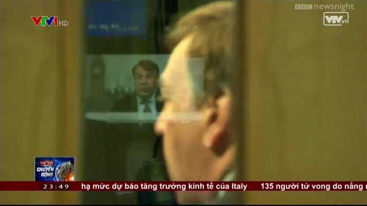 Video: Bộ trưởng Văn hóa Anh thừa nhận từng hẹn hò gái bán dâm