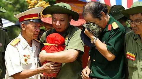 Phút sinh tử trên 'Đồi thịt băm'