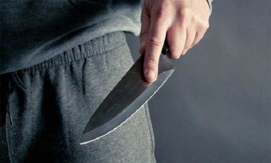 Bố vác dao chém chết con trai nghiện ngập