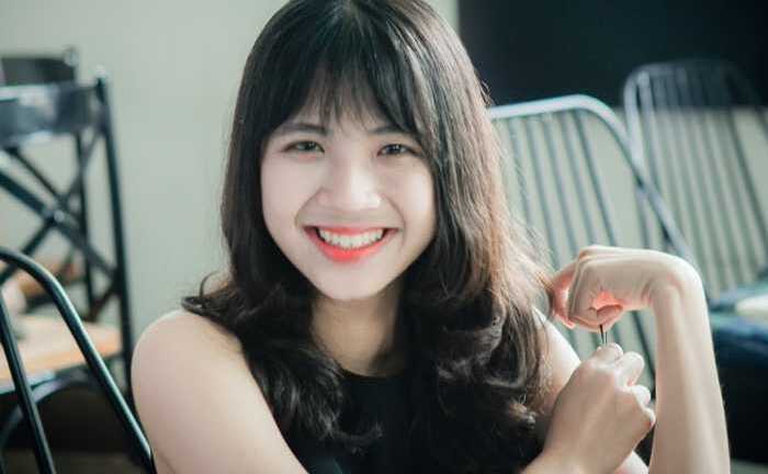 Vẻ đẹp rạng ngời của hot girl 'ống nghiệm'